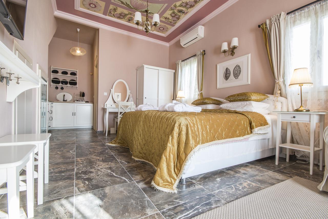 Symi Nautilus Luxury Suites Dış mekan fotoğraf